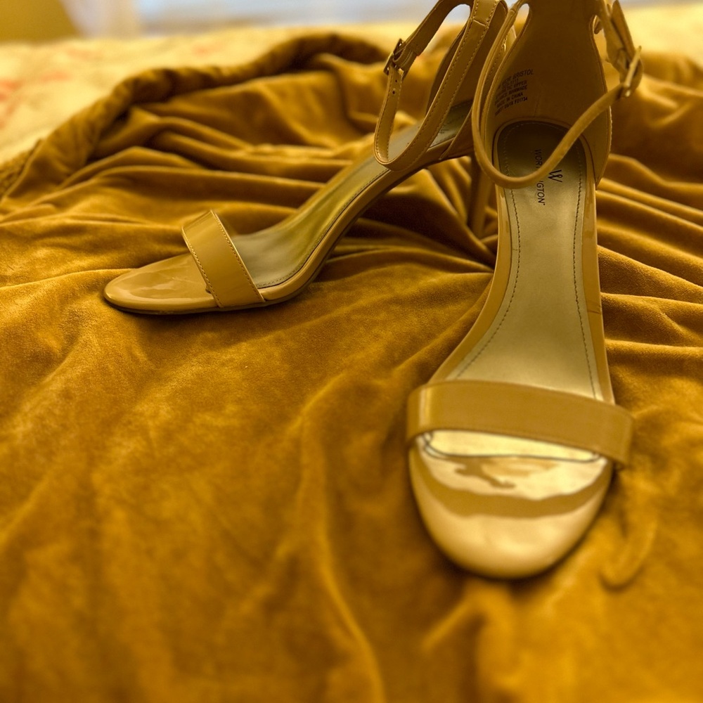 Heeled Sandals - Picture 2 of 8